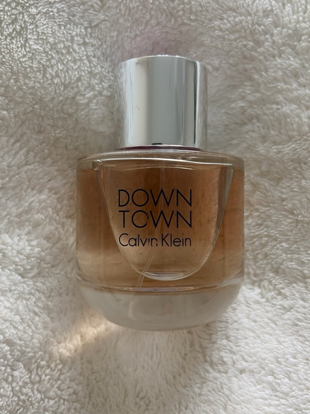 LIKE-NEW Calvin Klein Down Town
